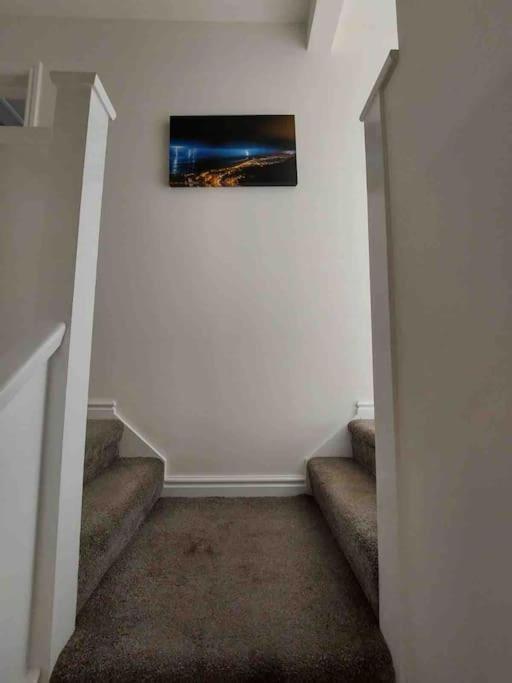 Modern 4 Bedroom House In Weymouth Sunny Corner Экстерьер фото